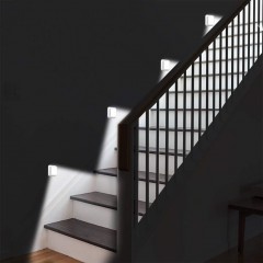 Lumière LED à détection infrarouge