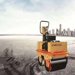 Compacteur Diesel de rouleau hydraulique