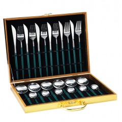 Set de 24 pièces de couteaux, fourchettes et cuillères portugaises en acier inoxydable