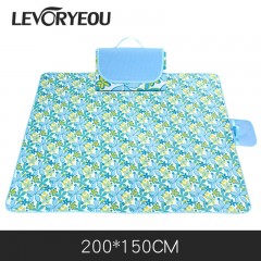 Tapis de pique-nique élargi et plat étanche à l'eau et à l'humidité