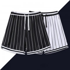 Shortde basket-ball rayé pour hommes