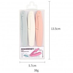 Couteau de réparation de sourcils pliant avec trois filets de protection macro