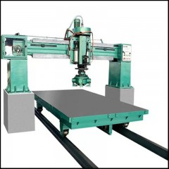 Machine à tailler la pierre à la main
