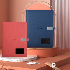 Calepin avec Chargeur sans fil intégré et clé USB de 16 gb