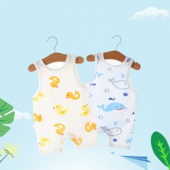 Combinaison pour bébé en coton tricoté imprimé et teint actif