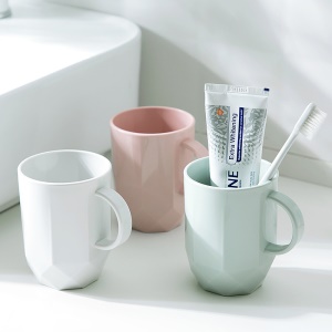 Gobelet pour brosse à dents