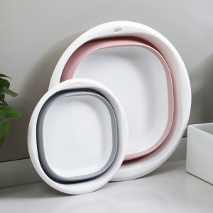 Bassine en plastique pour salle de bain