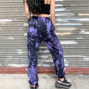 Pantalon  camouflé pour  femme
