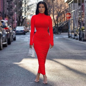 Robe longue avec Manches longues et col roulé