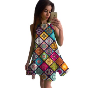 Robe imprimée courte et ample