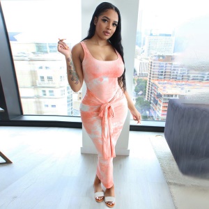Robe tie-dye avec bretelles
