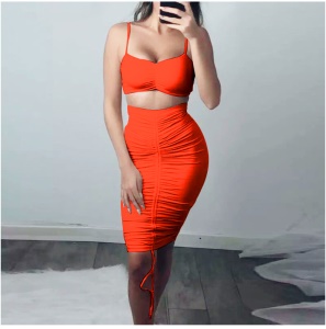 Ensemble mini haut  + jupe courte rétractable
