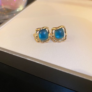 Boucles d'oreilles carrées
