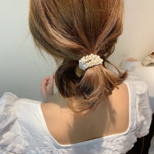 Attache-cheveux