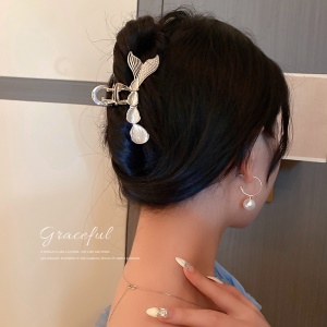 Pince à cheveux