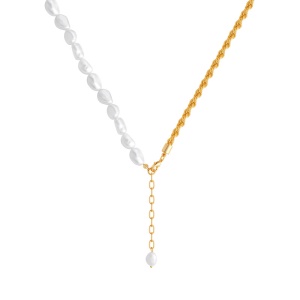 Collier de perle et alliage