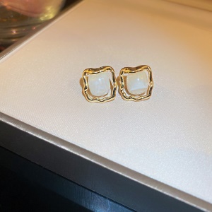 Boucles d'oreilles carrées