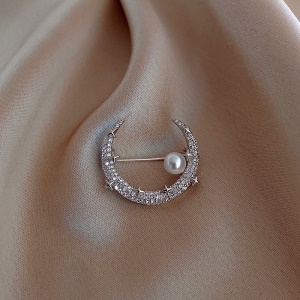 Broche