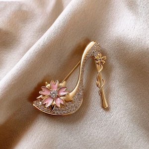 Broche