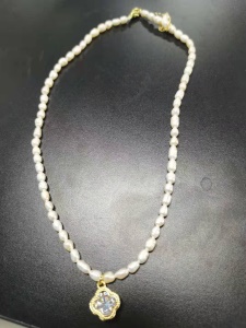 Collier de perles