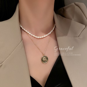 Collier/Bracelet de perles