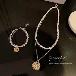 Collier/Bracelet de perles