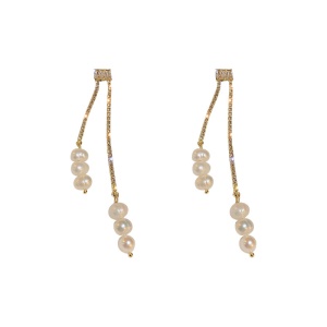 Clou d'oreille