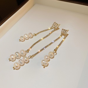 Clou d'oreille