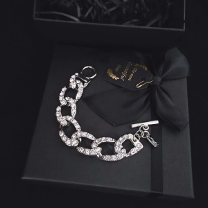 Bracelet a large mailles fashion