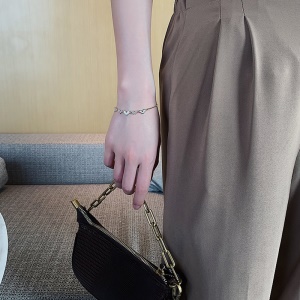 Bracelet a périmètre variable