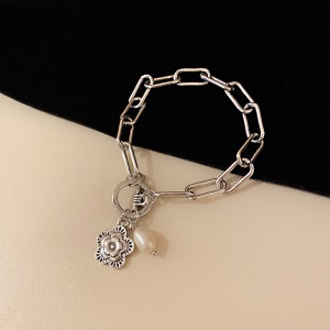 Bracelet en perles avec boucle en T Fleurs