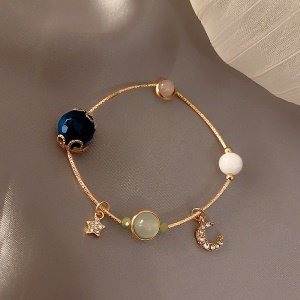 Bracelet fraise en cristal et perle