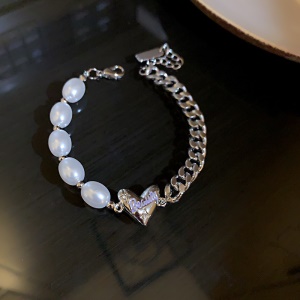 collier/bracelet/boucles d'oreilles