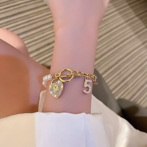 Bracelet perle et maille