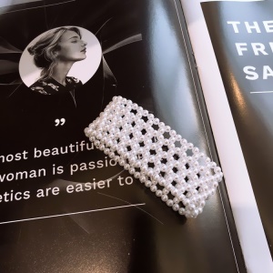 Bracelet en filet de perles