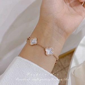 Bracelet en acier titane