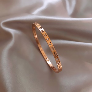 Bracelet en titane et acier