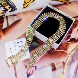 Bracelet ou collier design ceinture