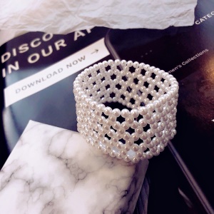 Bracelet en filet de perles