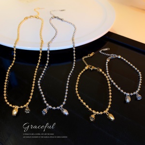 Bracelet + collier