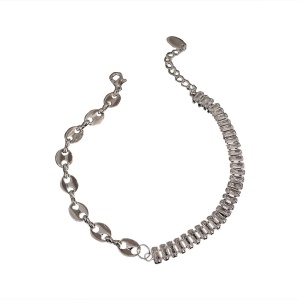 Bracelet en zircon avec ouverture réglable