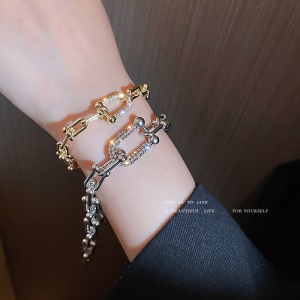 Bracelet en zircon