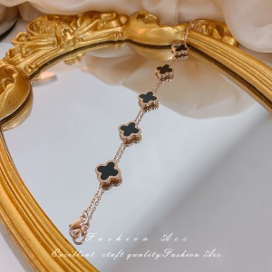 Bracelet en acier titane