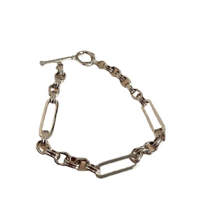 Bracelet en alliage de métaux