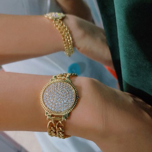 Bracelet à double rangées de mailles