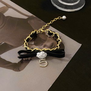 Ornementsen cuir