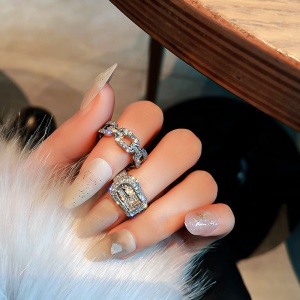 Bague à paillette ultra tendance
