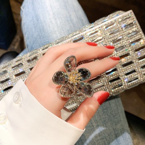 bague ouvert en forme de fleur en cristal