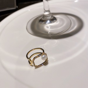 Bague ouverte en diamant avec perle géométrique plaquée or véritable