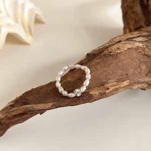 Bague élastique en perles d'eau douce
